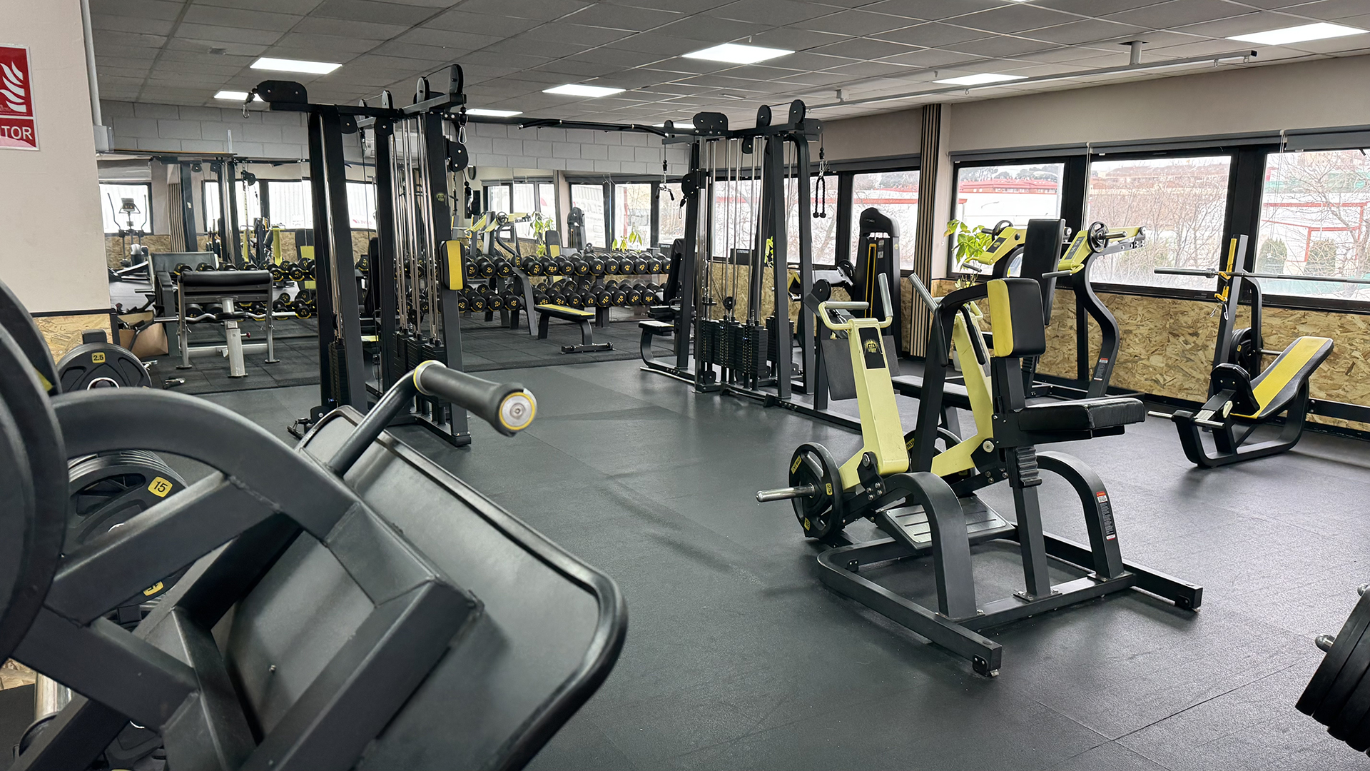 portada sala musculacion